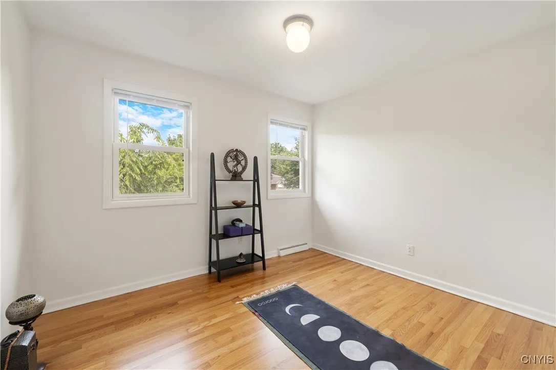 307 Fayette Drive, Manlius, New York 13066, Manlius, New York 13066, 3 Bedrooms Bedrooms, 8 Rooms Rooms,2 BathroomsBathrooms,Residential,Closed,307 Fayette Drive, Manlius, New York 13066,0,S1615401