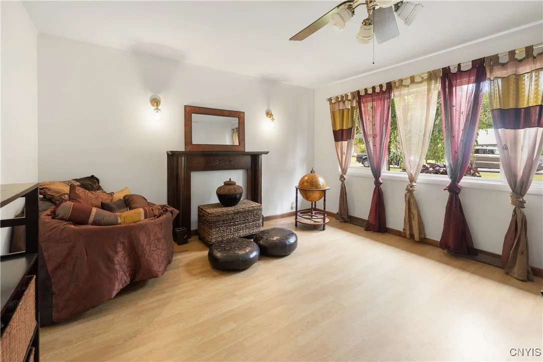 307 Fayette Drive, Manlius, New York 13066, Manlius, New York 13066, 3 Bedrooms Bedrooms, 8 Rooms Rooms,2 BathroomsBathrooms,Residential,Closed,307 Fayette Drive, Manlius, New York 13066,0,S1615401