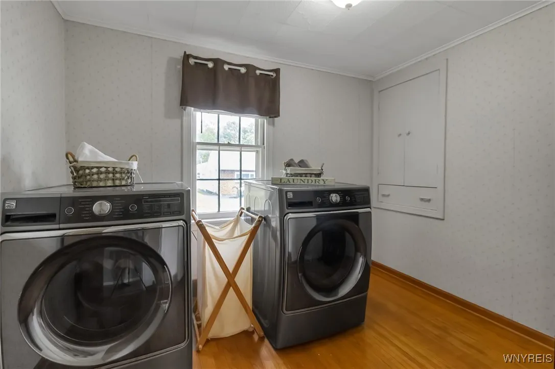 534 Aurora St Street, Lancaster, New York 14086, Lancaster, New York 14086, 4 Bedrooms Bedrooms, 6 Rooms Rooms,1 BathroomBathrooms,Residential,Closed,534 Aurora St Street, Lancaster, New York 14086,0,B1616371