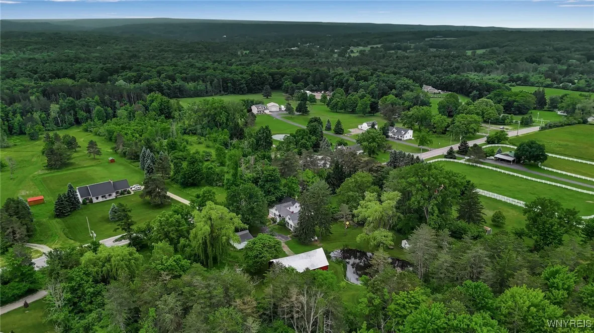 718 Jewett Holmwood Road, Aurora, New York 14052, Aurora, New York 14052, 3 Bedrooms Bedrooms, 11 Rooms Rooms,2 BathroomsBathrooms,Residential,Closed,718 Jewett Holmwood Road, Aurora, New York 14052,0,B1616305