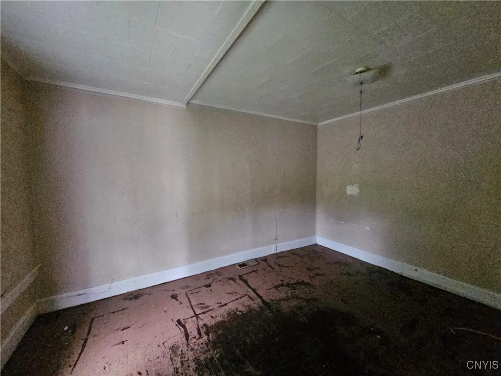 1230 Court Street, Utica, New York 13502, Utica, New York 13502, 6 Bedrooms Bedrooms, ,Multi Family,For Sale,1230 Court Street, Utica, New York 13502,S1616618
