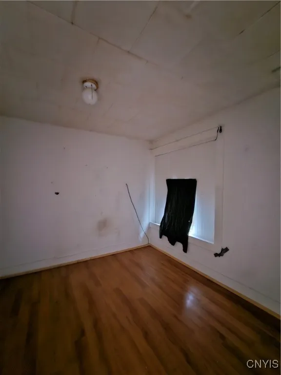 1230 Court Street, Utica, New York 13502, Utica, New York 13502, 6 Bedrooms Bedrooms, ,Multi Family,For Sale,1230 Court Street, Utica, New York 13502,S1616618