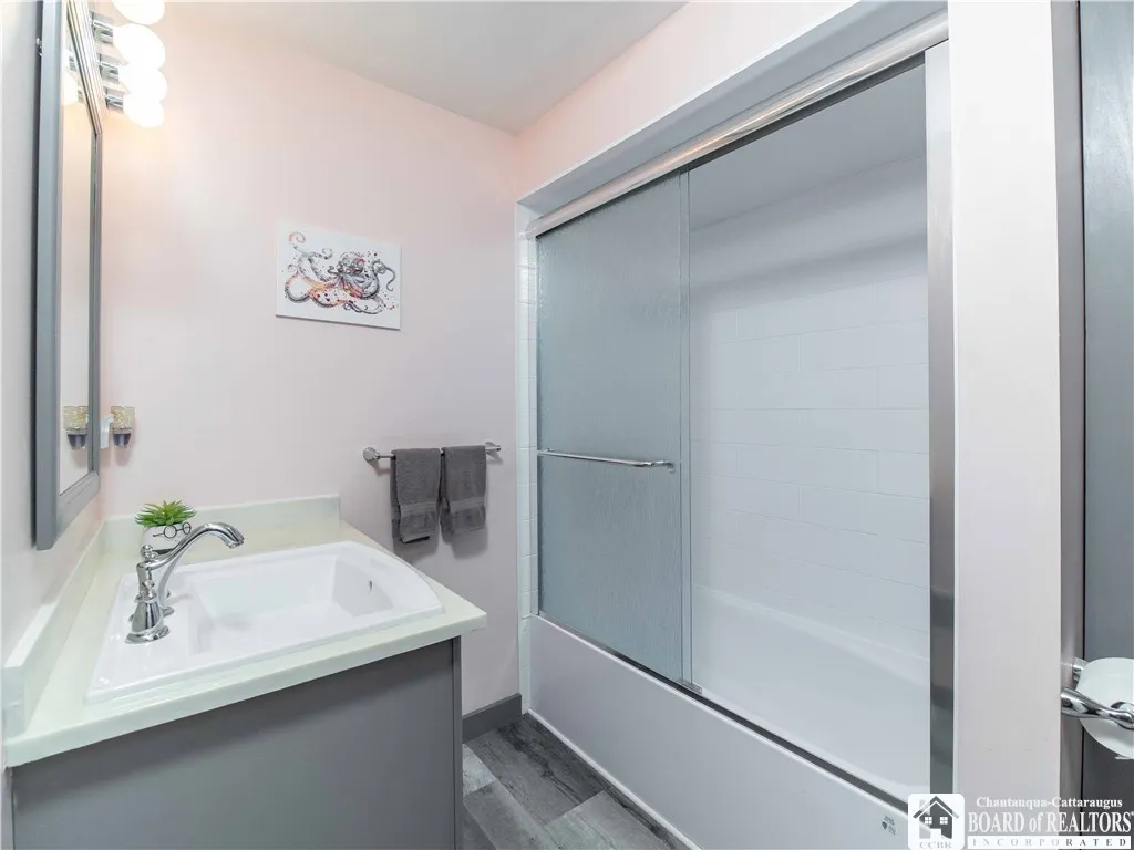 43 Case Avenue, Busti, New York 14750, Busti, New York 14750, 3 Bedrooms Bedrooms, 9 Rooms Rooms,2 BathroomsBathrooms,Residential,Closed,43 Case Avenue, Busti, New York 14750,R1616627