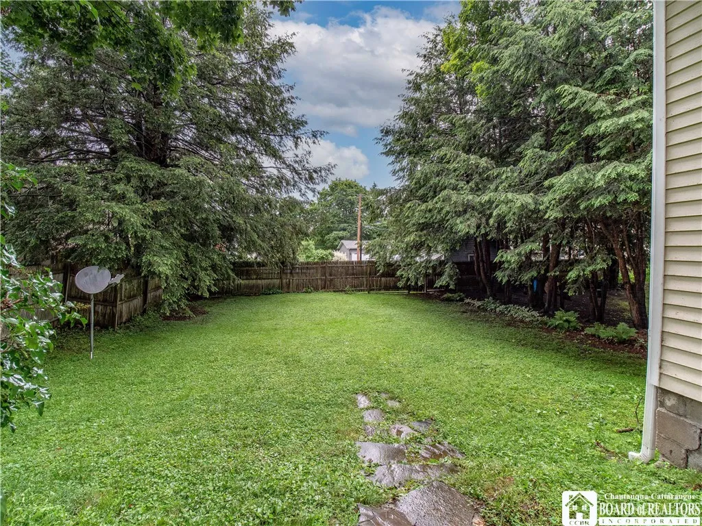 43 Case Avenue, Busti, New York 14750, Busti, New York 14750, 3 Bedrooms Bedrooms, 9 Rooms Rooms,2 BathroomsBathrooms,Residential,Closed,43 Case Avenue, Busti, New York 14750,R1616627