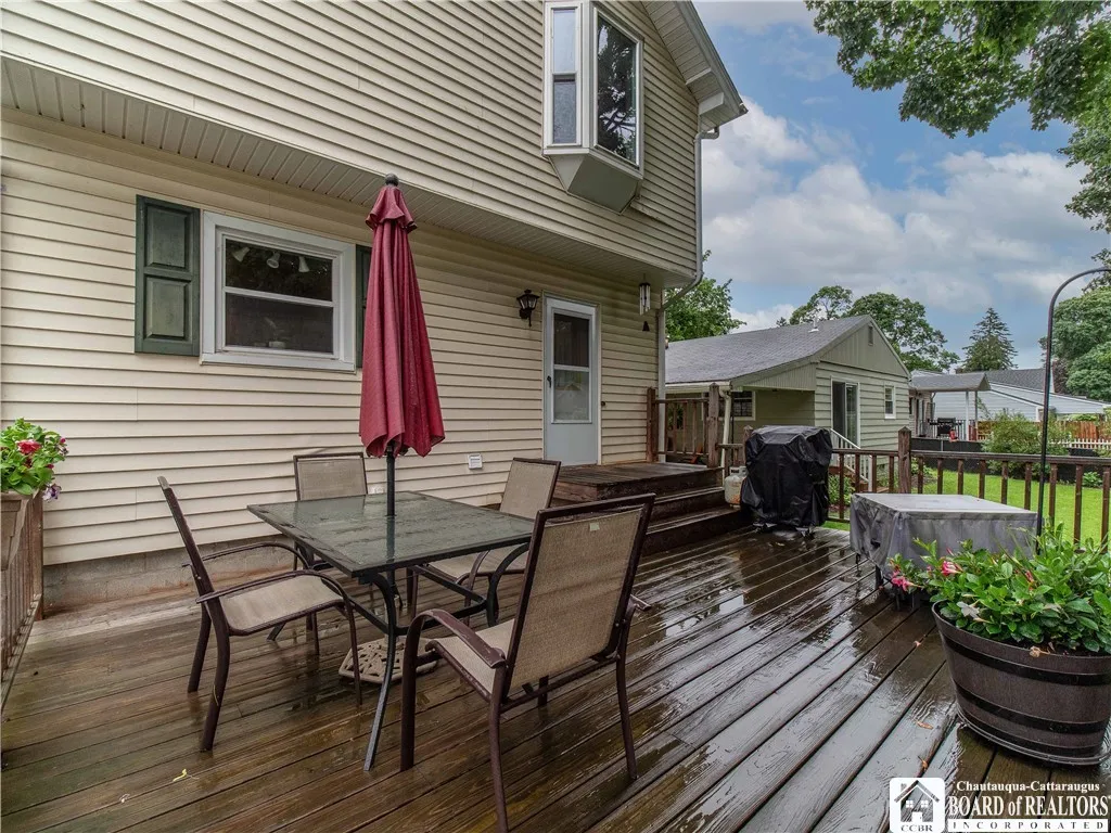 43 Case Avenue, Busti, New York 14750, Busti, New York 14750, 3 Bedrooms Bedrooms, 9 Rooms Rooms,2 BathroomsBathrooms,Residential,Closed,43 Case Avenue, Busti, New York 14750,R1616627