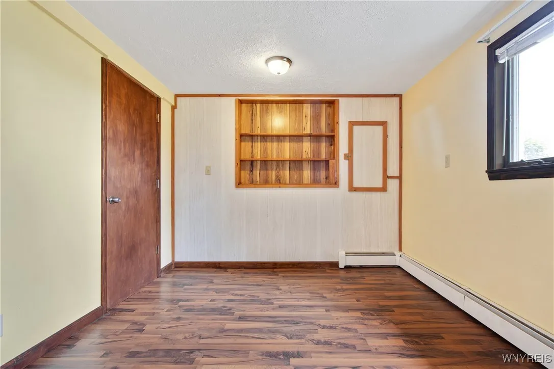 9772 Fargo Road, Darien, New York 14036, Darien, New York 14036, 4 Bedrooms Bedrooms, 8 Rooms Rooms,2 BathroomsBathrooms,Residential,Closed,9772 Fargo Road, Darien, New York 14036,B1615396