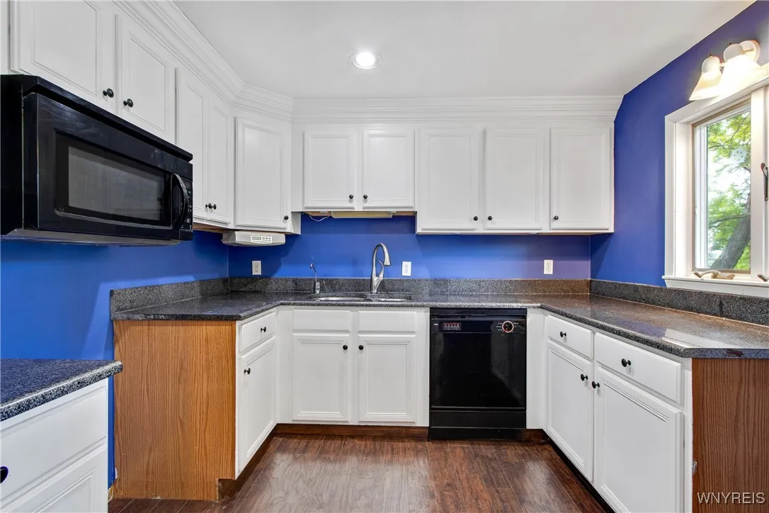 9772 Fargo Road, Darien, New York 14036, Darien, New York 14036, 4 Bedrooms Bedrooms, 8 Rooms Rooms,2 BathroomsBathrooms,Residential,Closed,9772 Fargo Road, Darien, New York 14036,B1615396