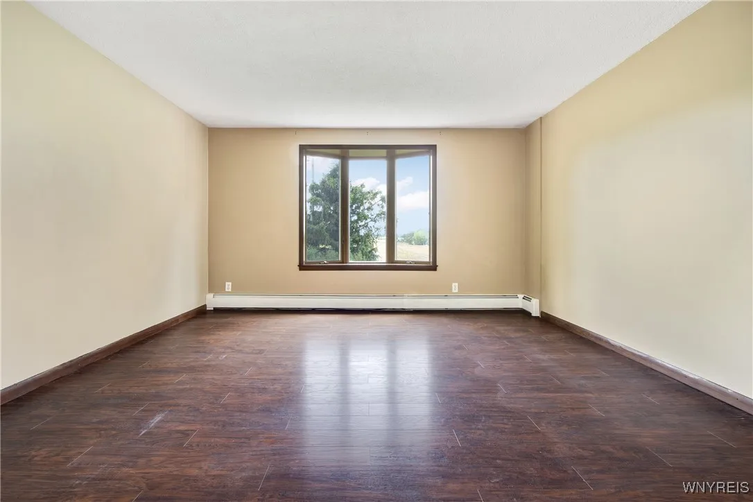 9772 Fargo Road, Darien, New York 14036, Darien, New York 14036, 4 Bedrooms Bedrooms, 8 Rooms Rooms,2 BathroomsBathrooms,Residential,Closed,9772 Fargo Road, Darien, New York 14036,B1615396
