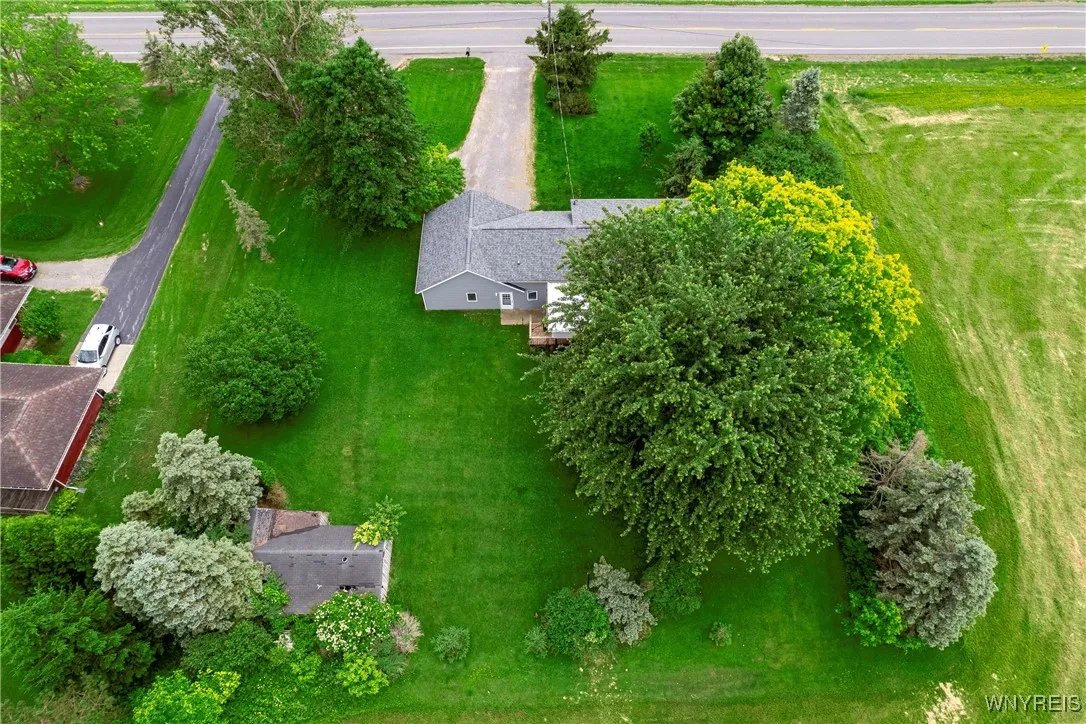 9772 Fargo Road, Darien, New York 14036, Darien, New York 14036, 4 Bedrooms Bedrooms, 8 Rooms Rooms,2 BathroomsBathrooms,Residential,Closed,9772 Fargo Road, Darien, New York 14036,B1615396