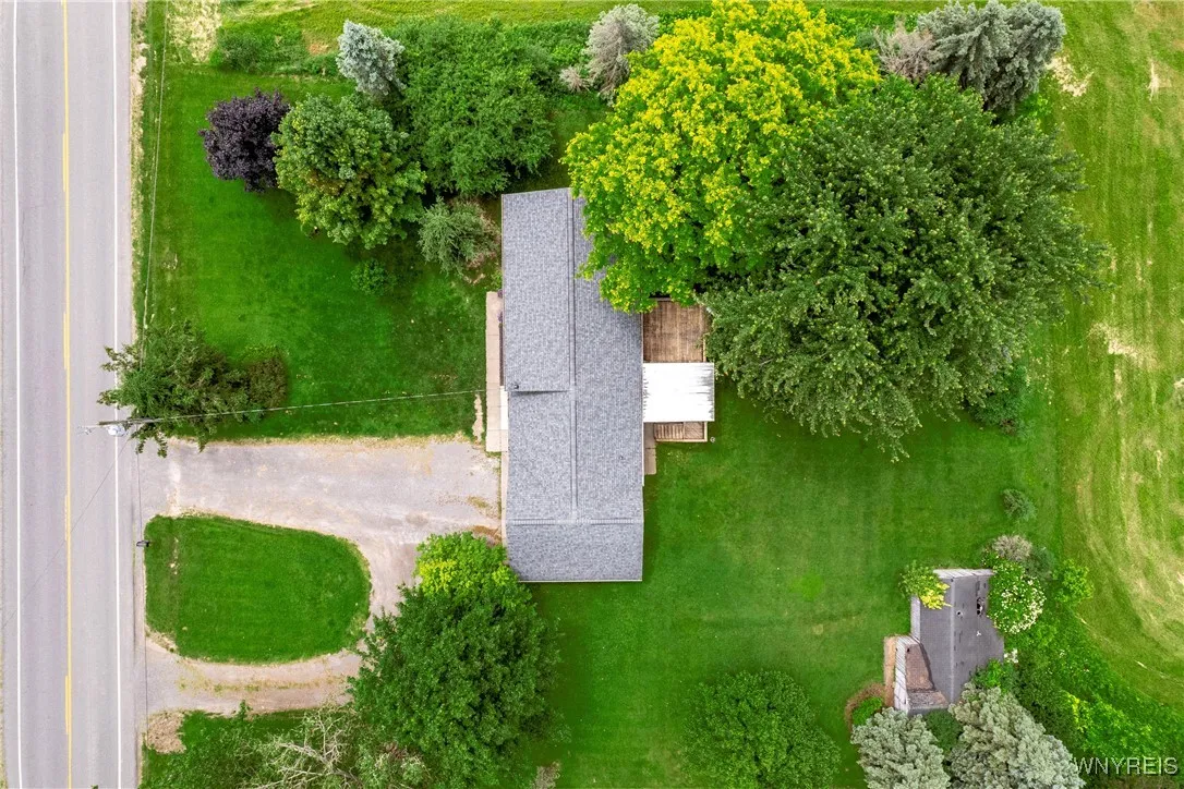 9772 Fargo Road, Darien, New York 14036, Darien, New York 14036, 4 Bedrooms Bedrooms, 8 Rooms Rooms,2 BathroomsBathrooms,Residential,Closed,9772 Fargo Road, Darien, New York 14036,B1615396
