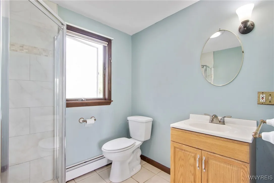 9772 Fargo Road, Darien, New York 14036, Darien, New York 14036, 4 Bedrooms Bedrooms, 8 Rooms Rooms,2 BathroomsBathrooms,Residential,Closed,9772 Fargo Road, Darien, New York 14036,B1615396