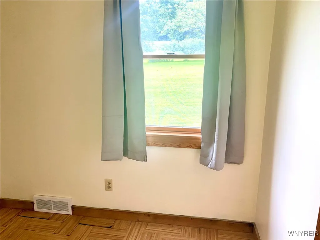 11671 Gowanda State Road, North Collins, New York, North Collins, New York 14111, 3 Bedrooms Bedrooms, 7 Rooms Rooms,1 BathroomBathrooms,Residential,Closed,11671 Gowanda State Road, North Collins, New York ,0,B1615907
