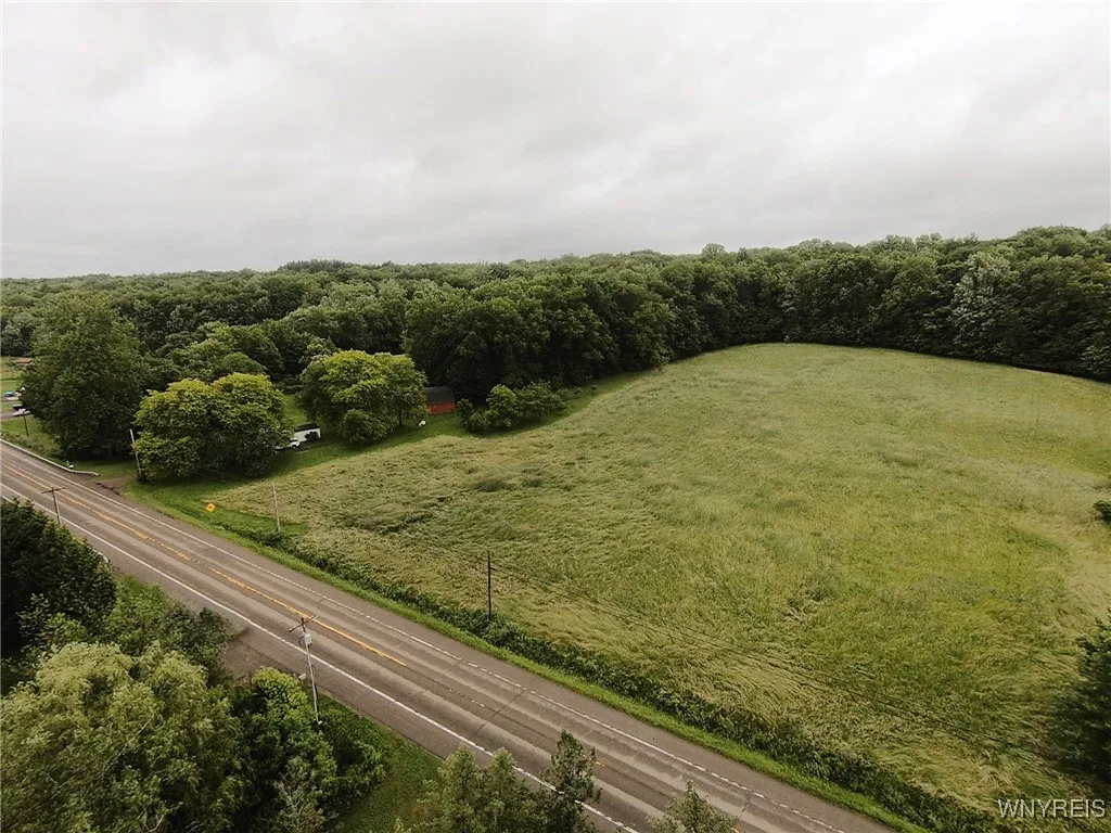 11671 Gowanda State Road, North Collins, New York, North Collins, New York 14111, 3 Bedrooms Bedrooms, 7 Rooms Rooms,1 BathroomBathrooms,Residential,Closed,11671 Gowanda State Road, North Collins, New York ,0,B1615907