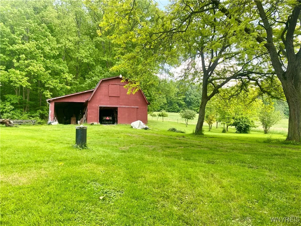 11671 Gowanda State Road, North Collins, New York, North Collins, New York 14111, 3 Bedrooms Bedrooms, 7 Rooms Rooms,1 BathroomBathrooms,Residential,Closed,11671 Gowanda State Road, North Collins, New York ,0,B1615907