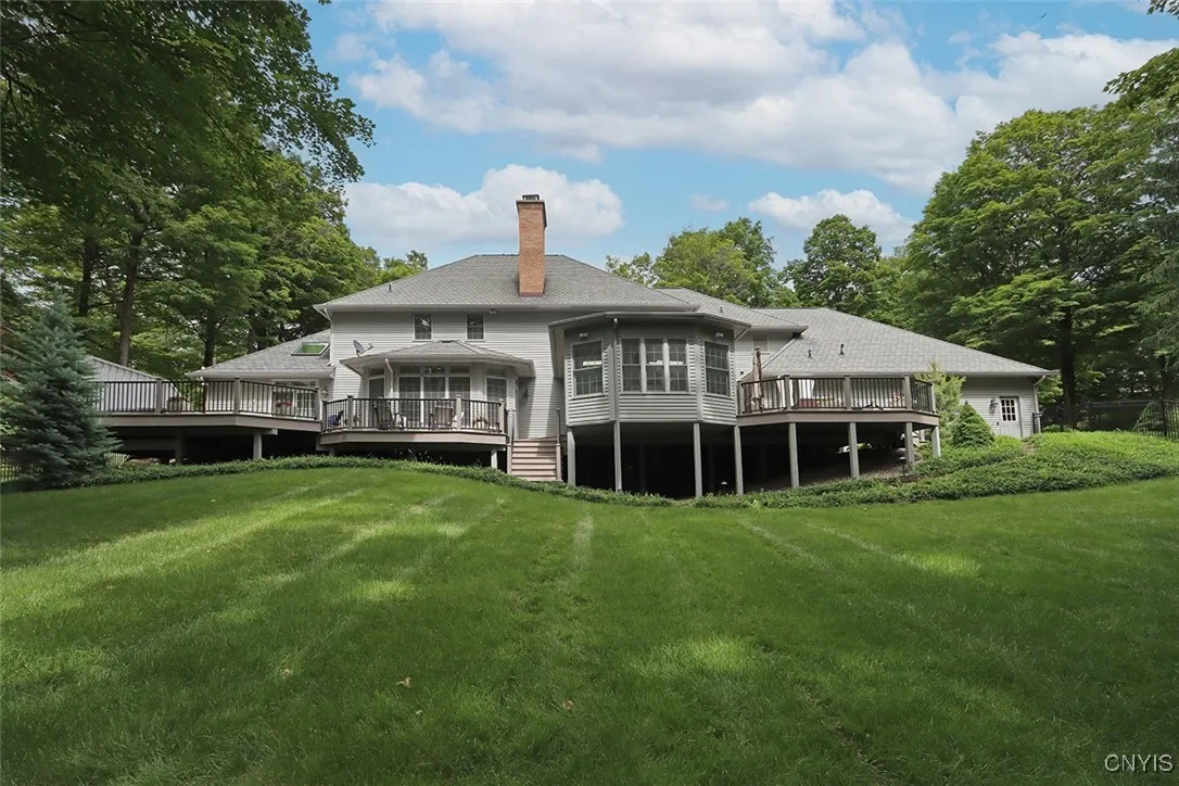 8426 Hobnail Road, Manlius, New York 13104, Manlius, New York 13104, 5 Bedrooms Bedrooms, 13 Rooms Rooms,3 BathroomsBathrooms,Residential,Closed,8426 Hobnail Road, Manlius, New York 13104,S1616004