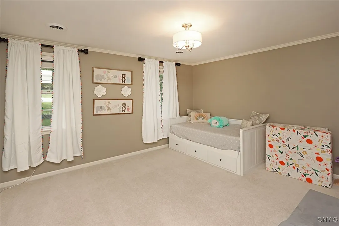 8426 Hobnail Road, Manlius, New York 13104, Manlius, New York 13104, 5 Bedrooms Bedrooms, 13 Rooms Rooms,3 BathroomsBathrooms,Residential,Closed,8426 Hobnail Road, Manlius, New York 13104,S1616004