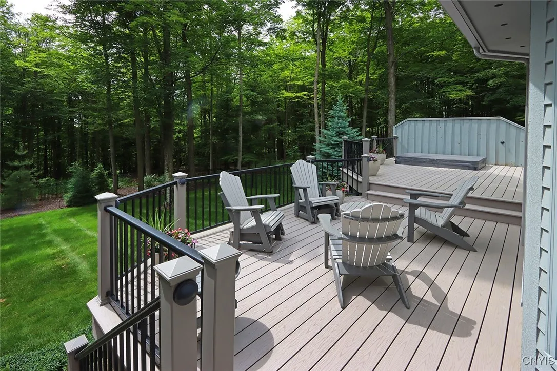 8426 Hobnail Road, Manlius, New York 13104, Manlius, New York 13104, 5 Bedrooms Bedrooms, 13 Rooms Rooms,3 BathroomsBathrooms,Residential,Closed,8426 Hobnail Road, Manlius, New York 13104,S1616004