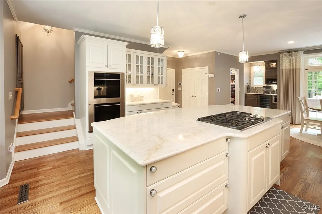 8426 Hobnail Road, Manlius, New York 13104, Manlius, New York 13104, 5 Bedrooms Bedrooms, 13 Rooms Rooms,3 BathroomsBathrooms,Residential,Closed,8426 Hobnail Road, Manlius, New York 13104,S1616004