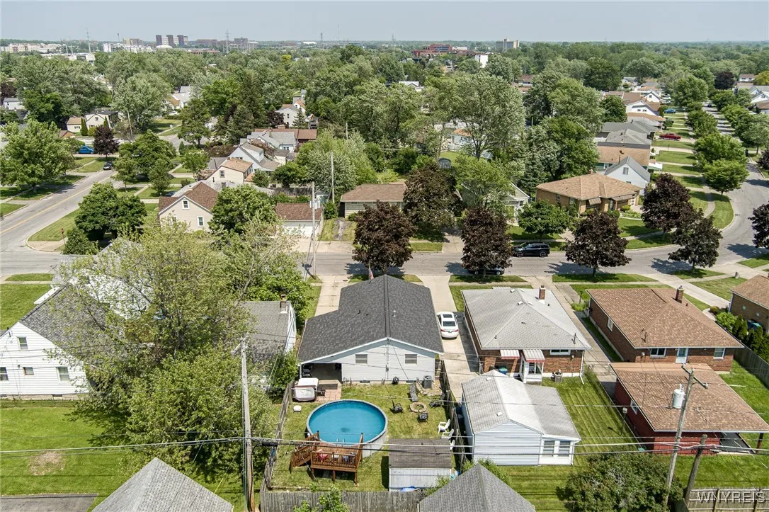 146 Woodcrest Drive, Amherst, New York 14226, Amherst, New York 14226, 2 Bedrooms Bedrooms, 6 Rooms Rooms,1 BathroomBathrooms,Residential,Closed,146 Woodcrest Drive, Amherst, New York 14226,0,B1615420