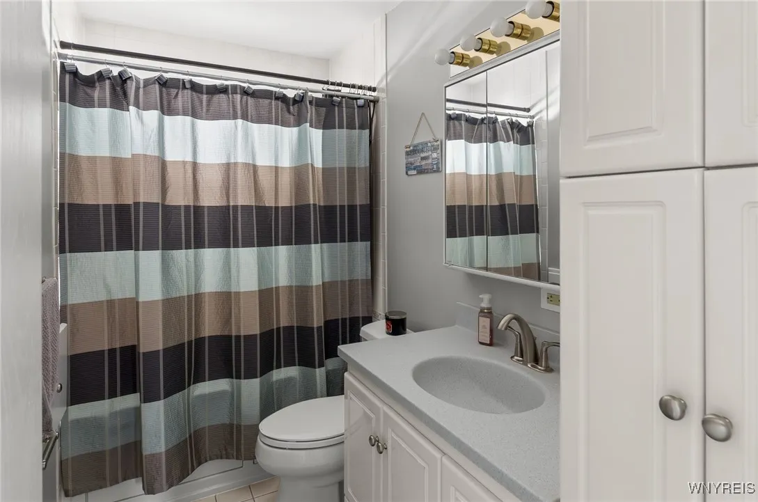146 Woodcrest Drive, Amherst, New York 14226, Amherst, New York 14226, 2 Bedrooms Bedrooms, 6 Rooms Rooms,1 BathroomBathrooms,Residential,Closed,146 Woodcrest Drive, Amherst, New York 14226,0,B1615420