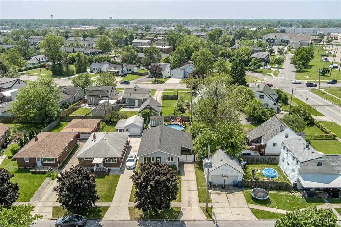 146 Woodcrest Drive, Amherst, New York 14226, Amherst, New York 14226, 2 Bedrooms Bedrooms, 6 Rooms Rooms,1 BathroomBathrooms,Residential,Closed,146 Woodcrest Drive, Amherst, New York 14226,0,B1615420