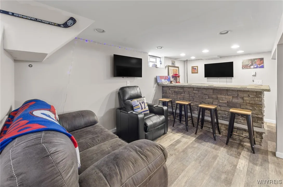 146 Woodcrest Drive, Amherst, New York 14226, Amherst, New York 14226, 2 Bedrooms Bedrooms, 6 Rooms Rooms,1 BathroomBathrooms,Residential,Closed,146 Woodcrest Drive, Amherst, New York 14226,0,B1615420