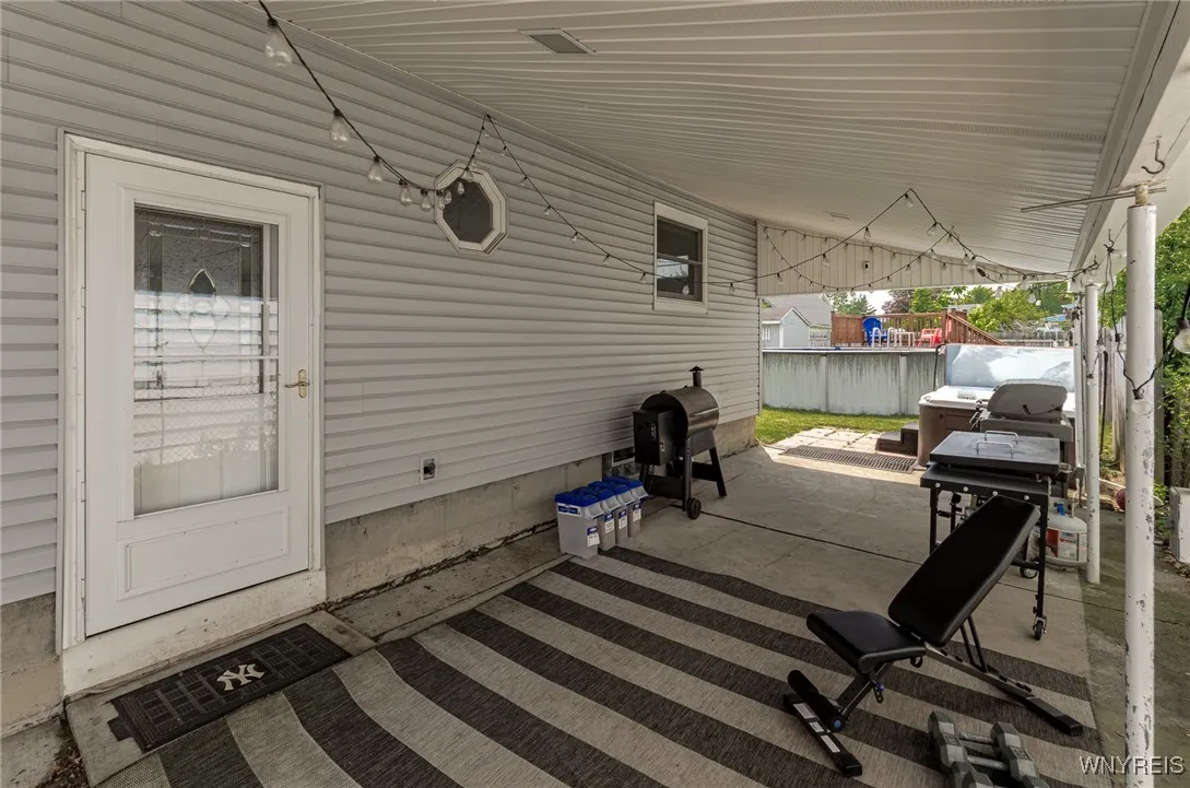 146 Woodcrest Drive, Amherst, New York 14226, Amherst, New York 14226, 2 Bedrooms Bedrooms, 6 Rooms Rooms,1 BathroomBathrooms,Residential,Closed,146 Woodcrest Drive, Amherst, New York 14226,0,B1615420