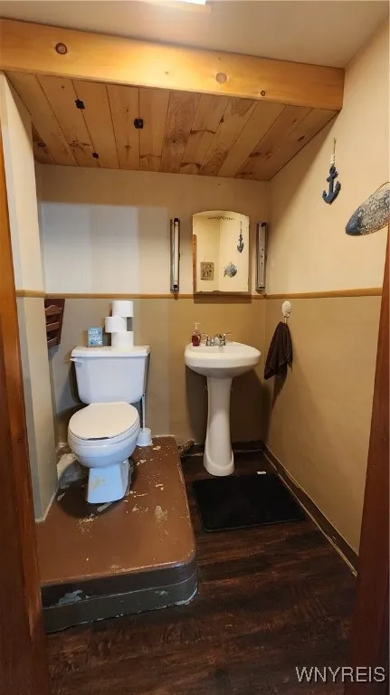 11247 Genesee St, Alexander, New York 14011, Alexander, New York 14011, 3 Bedrooms Bedrooms, 9 Rooms Rooms,1 BathroomBathrooms,Residential,Closed,11247 Genesee St, Alexander, New York 14011,0,B1616625