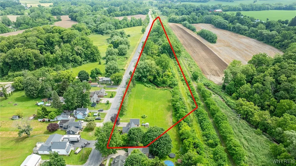 11247 Genesee St, Alexander, New York 14011, Alexander, New York 14011, 3 Bedrooms Bedrooms, 9 Rooms Rooms,1 BathroomBathrooms,Residential,Closed,11247 Genesee St, Alexander, New York 14011,0,B1616625