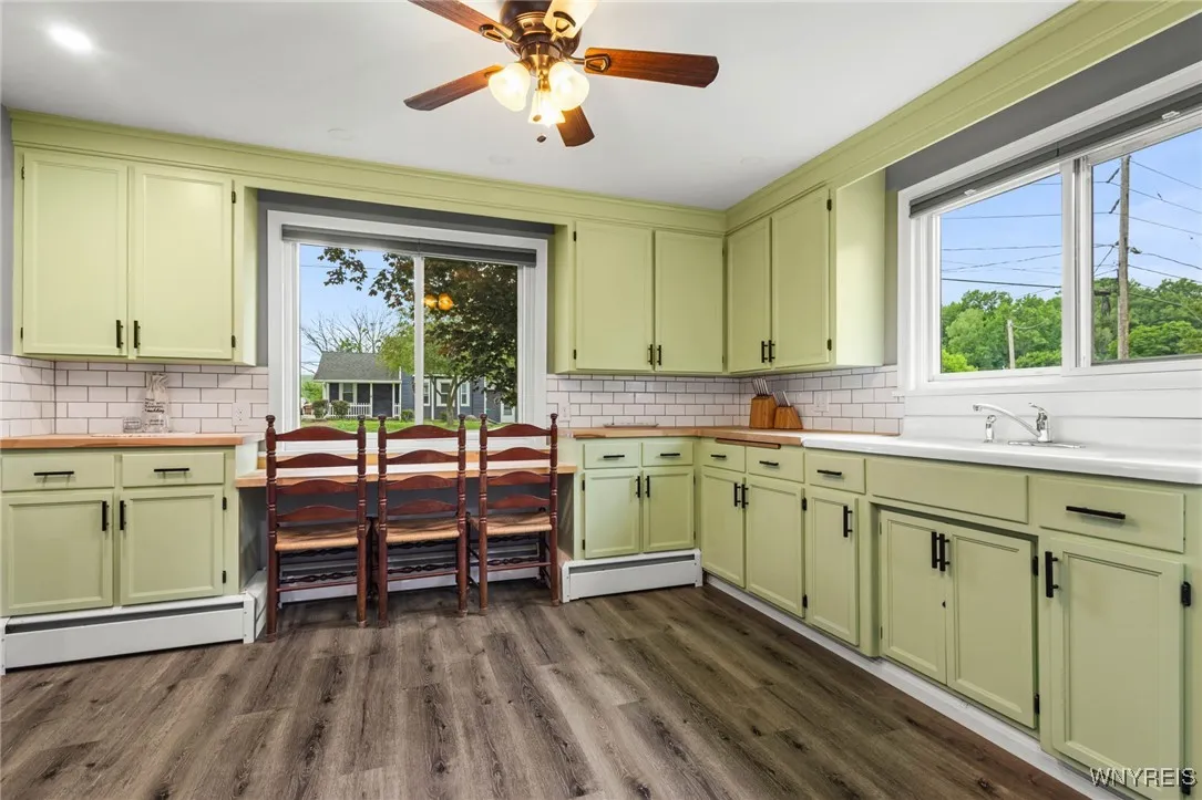 11247 Genesee St, Alexander, New York 14011, Alexander, New York 14011, 3 Bedrooms Bedrooms, 9 Rooms Rooms,1 BathroomBathrooms,Residential,Closed,11247 Genesee St, Alexander, New York 14011,0,B1616625