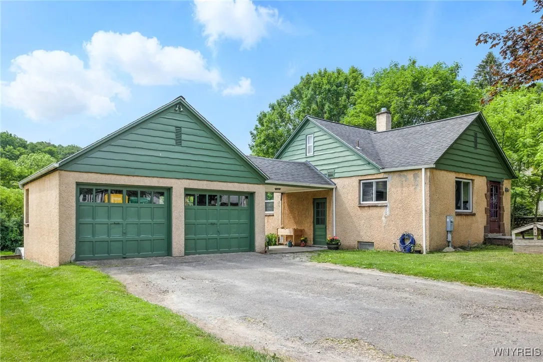 11247 Genesee St, Alexander, New York 14011, Alexander, New York 14011, 3 Bedrooms Bedrooms, 9 Rooms Rooms,1 BathroomBathrooms,Residential,Closed,11247 Genesee St, Alexander, New York 14011,0,B1616625