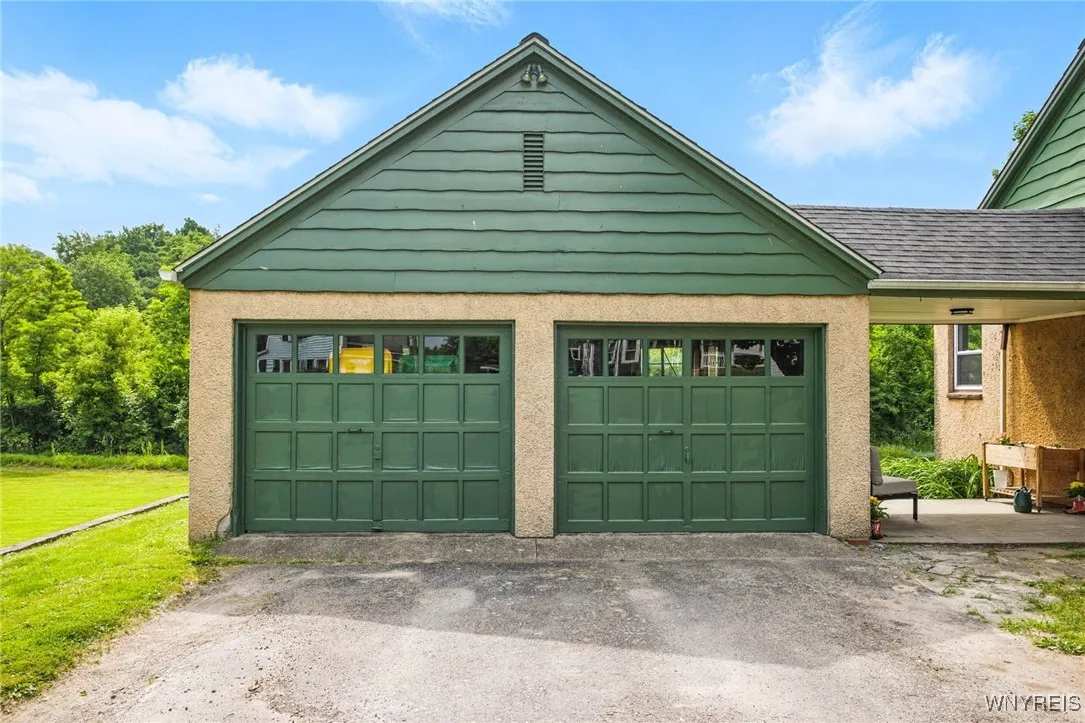 11247 Genesee St, Alexander, New York 14011, Alexander, New York 14011, 3 Bedrooms Bedrooms, 9 Rooms Rooms,1 BathroomBathrooms,Residential,Closed,11247 Genesee St, Alexander, New York 14011,0,B1616625