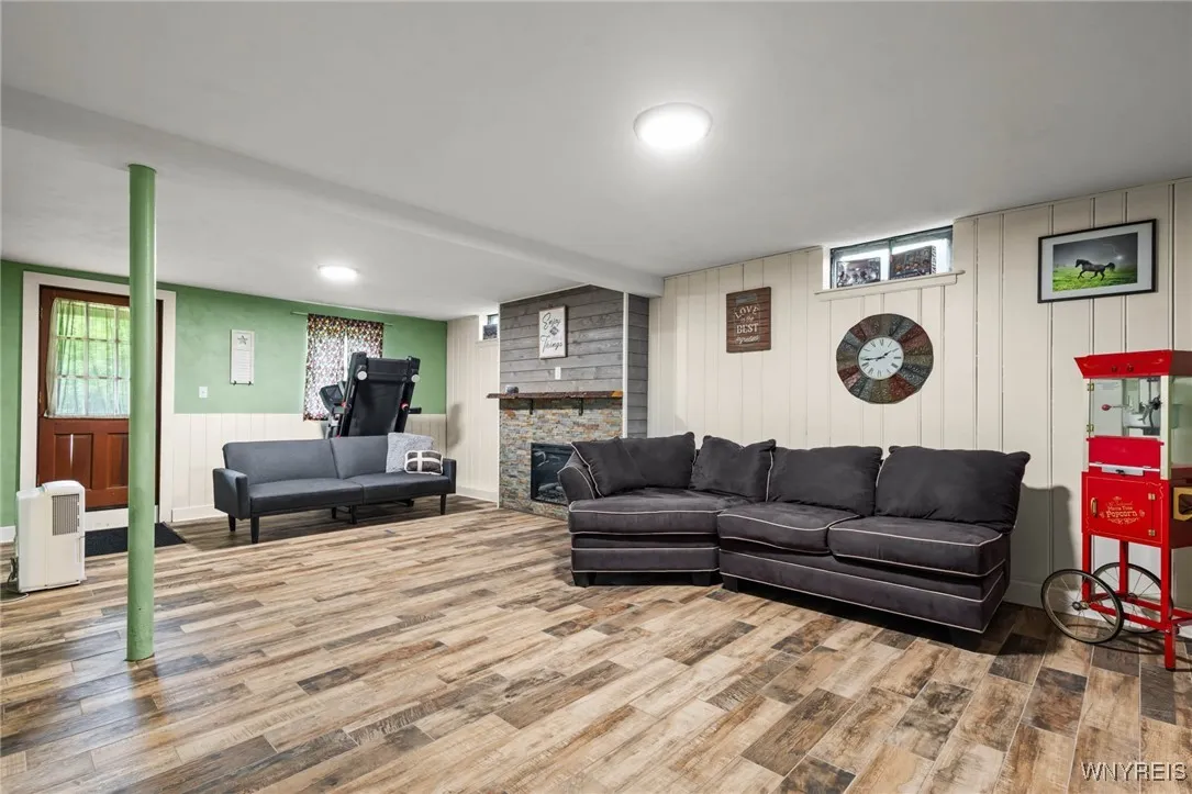 11247 Genesee St, Alexander, New York 14011, Alexander, New York 14011, 3 Bedrooms Bedrooms, 9 Rooms Rooms,1 BathroomBathrooms,Residential,Closed,11247 Genesee St, Alexander, New York 14011,0,B1616625