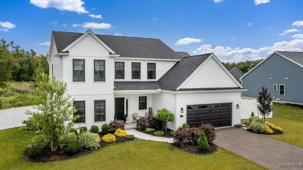 5471 Sycamore Lane, Hamburg, New York 14075, Hamburg, New York 14075, 4 Bedrooms Bedrooms, 8 Rooms Rooms,2 BathroomsBathrooms,Residential,Closed,5471 Sycamore Lane, Hamburg, New York 14075,0,B1616713