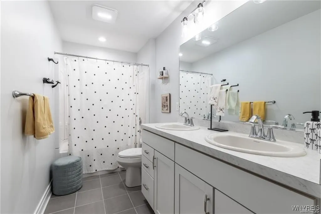 Hall Bath