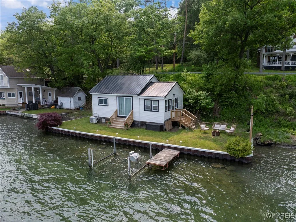 15794 West Lake Road, Pulteney, New York 14874, Pulteney, New York 14874, 2 Bedrooms Bedrooms, 4 Rooms Rooms,1 BathroomBathrooms,Residential,Closed,15794 West Lake Road, Pulteney, New York 14874,0,B1614860