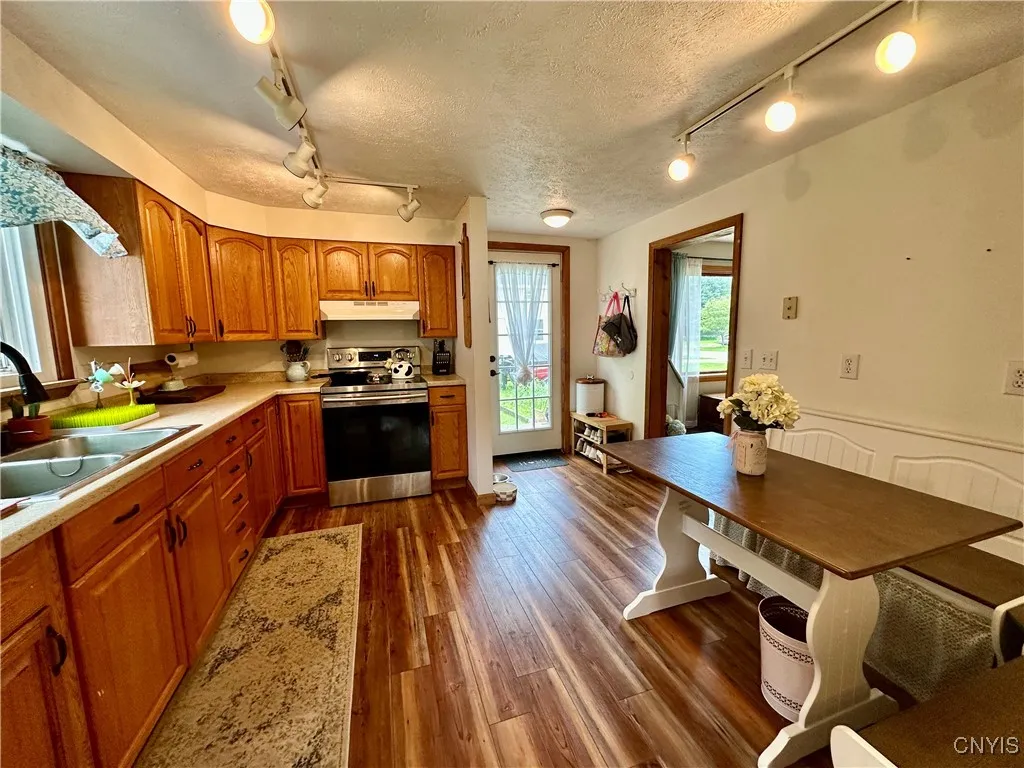 57 Varick Street, Oswego-city, New York 13126, Oswego, New York 13126, 3 Bedrooms Bedrooms, 7 Rooms Rooms,1 BathroomBathrooms,Residential,Closed,57 Varick Street, Oswego-city, New York 13126,0,S1616737
