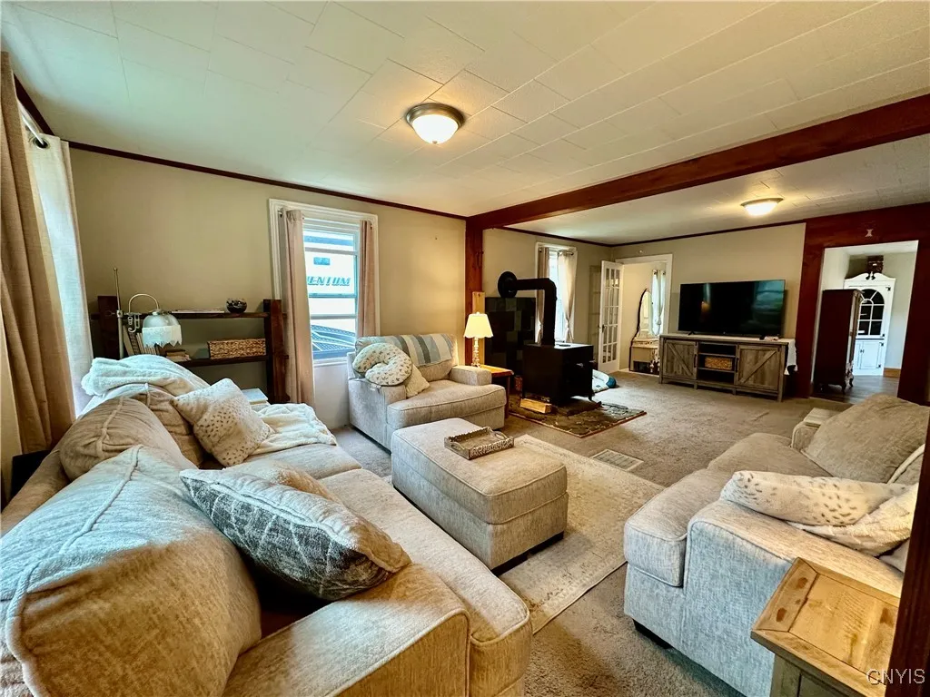 57 Varick Street, Oswego-city, New York 13126, Oswego, New York 13126, 3 Bedrooms Bedrooms, 7 Rooms Rooms,1 BathroomBathrooms,Residential,Closed,57 Varick Street, Oswego-city, New York 13126,0,S1616737
