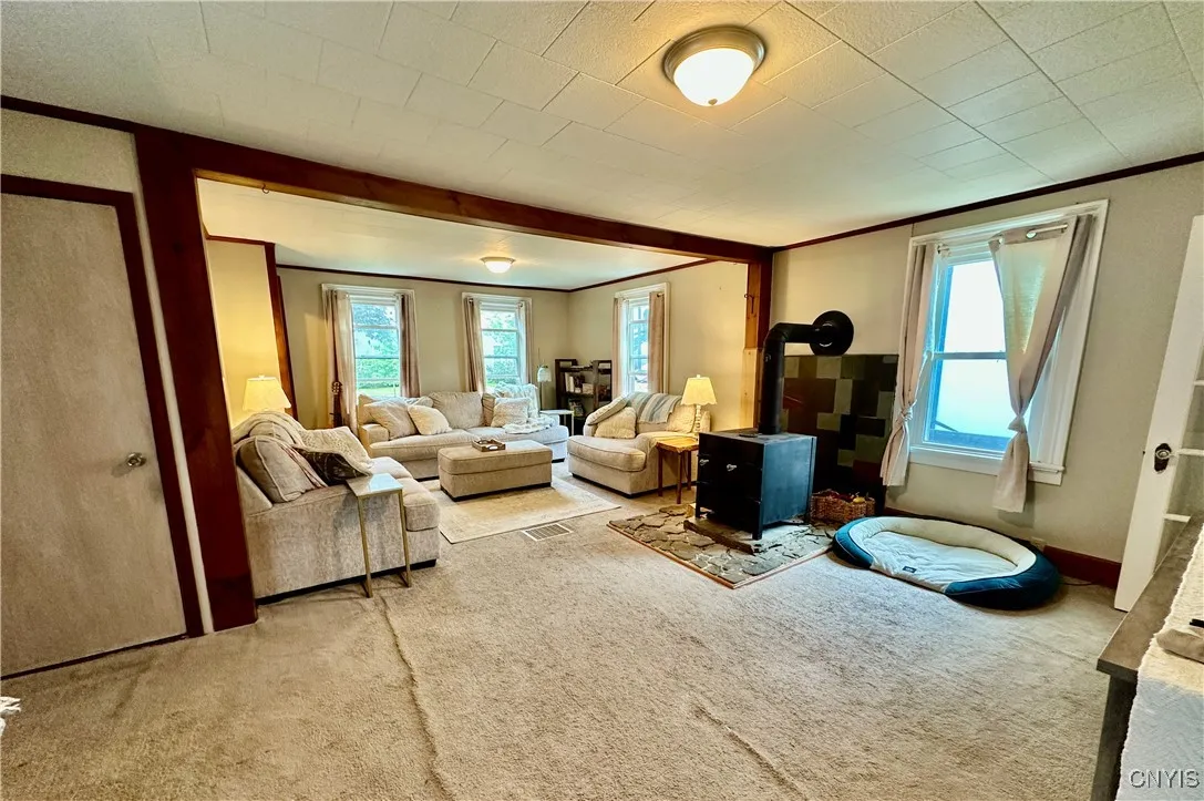 57 Varick Street, Oswego-city, New York 13126, Oswego, New York 13126, 3 Bedrooms Bedrooms, 7 Rooms Rooms,1 BathroomBathrooms,Residential,Closed,57 Varick Street, Oswego-city, New York 13126,0,S1616737