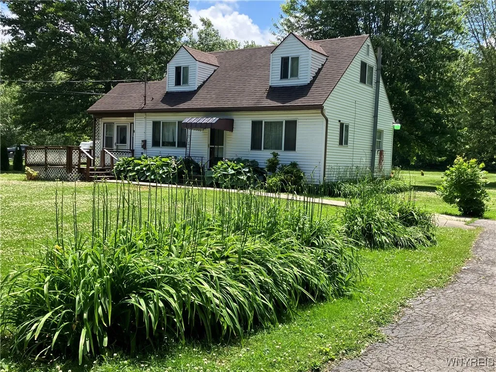 1300 Cain Road, Porter, New York 14174, Porter, New York 14174, 3 Bedrooms Bedrooms, 7 Rooms Rooms,2 BathroomsBathrooms,Residential,Closed,1300 Cain Road, Porter, New York 14174,0,B1616679