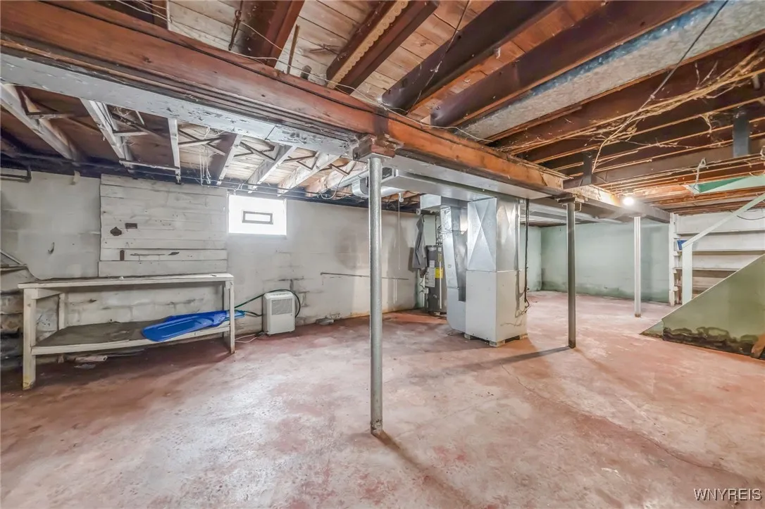 27 Dwyer Street, West Seneca, New York 14224, West Seneca, New York 14224, 2 Bedrooms Bedrooms, 4 Rooms Rooms,1 BathroomBathrooms,Residential,Closed,27 Dwyer Street, West Seneca, New York 14224,0,B1616383