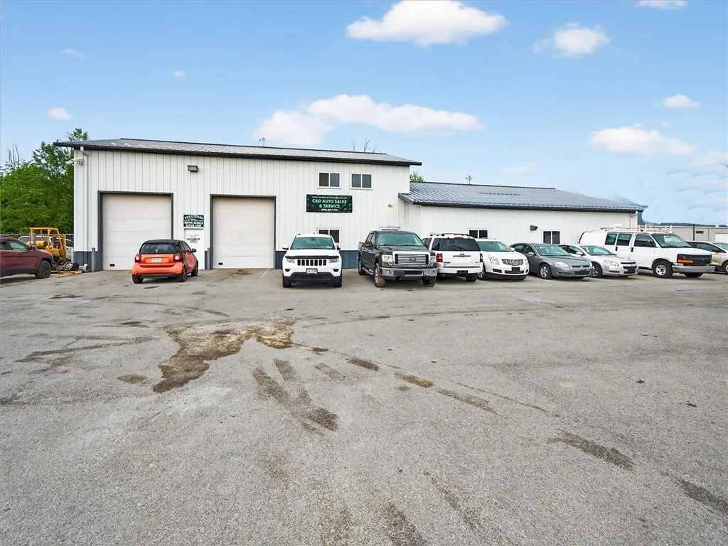 6378 Dean Parkway, Ontario, New York 14519, Ontario, New York 14519, ,Commercial Sale,For Sale,6378 Dean Parkway, Ontario, New York 14519,R1615276