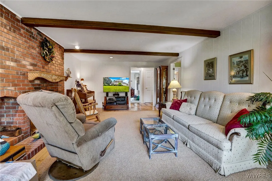 87 Old Spring Lane, Amherst, New York 14221, Amherst, New York 14221, 5 Bedrooms Bedrooms, 10 Rooms Rooms,2 BathroomsBathrooms,Residential,Closed,87 Old Spring Lane, Amherst, New York 14221,B1612057