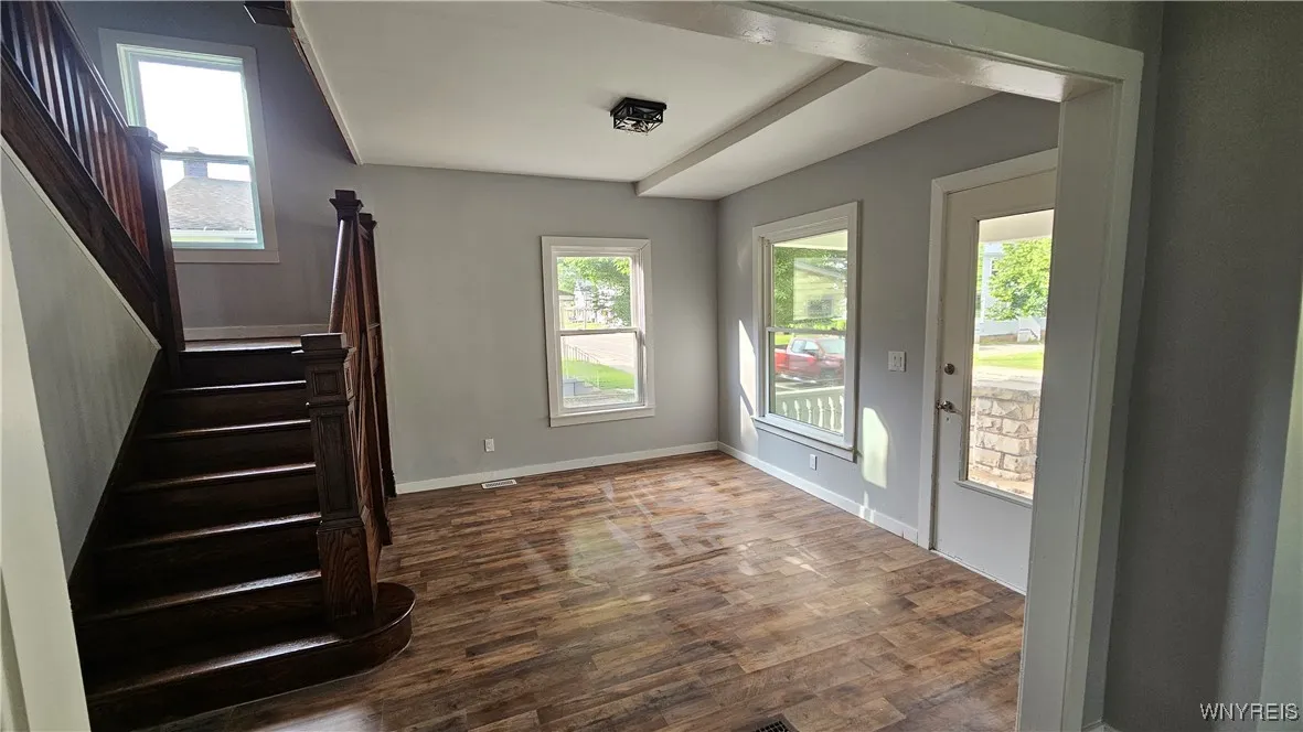 726 South Main Street, Shelby, New York 14103, Shelby, New York 14103, 3 Bedrooms Bedrooms, 8 Rooms Rooms,2 BathroomsBathrooms,Residential,For Sale,726 South Main Street, Shelby, New York 14103,B1616817