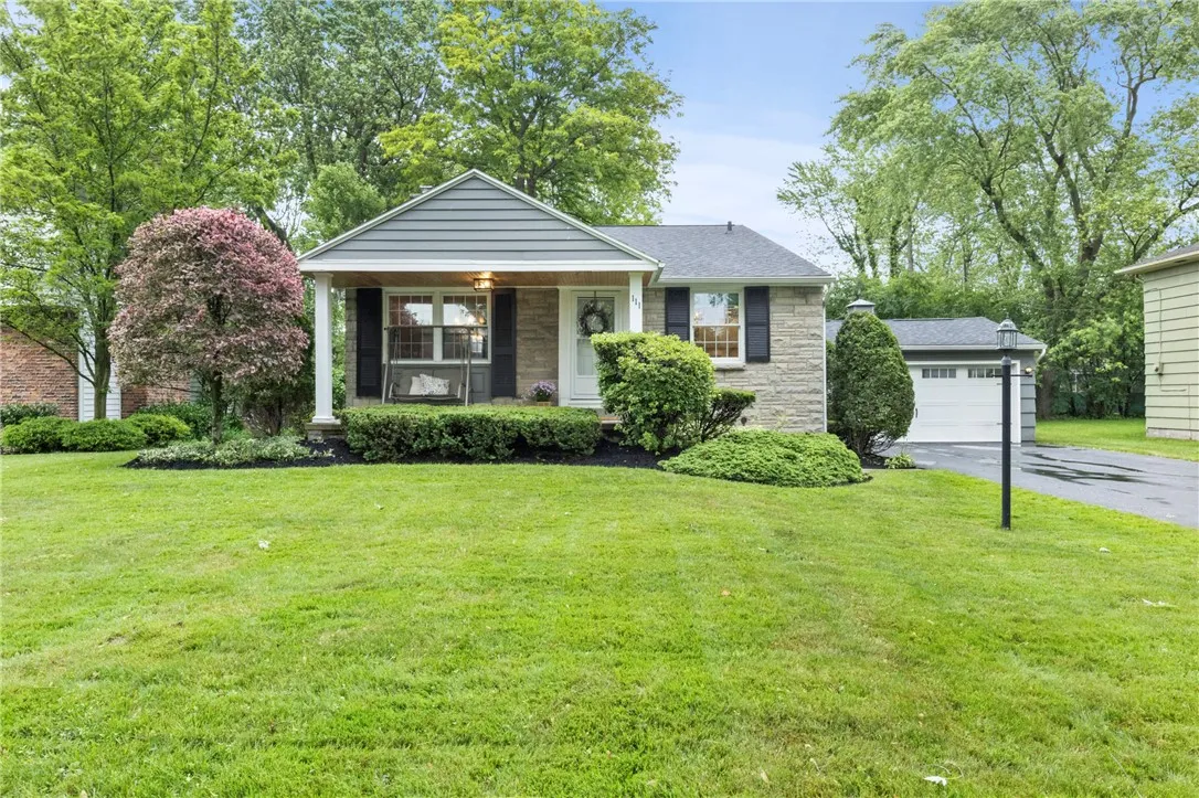 111 Parkledge Drive, Amherst, New York 14226, Amherst, New York 14226, 4 Bedrooms Bedrooms, 8 Rooms Rooms,2 BathroomsBathrooms,Residential,Closed,111 Parkledge Drive, Amherst, New York 14226,R1616672