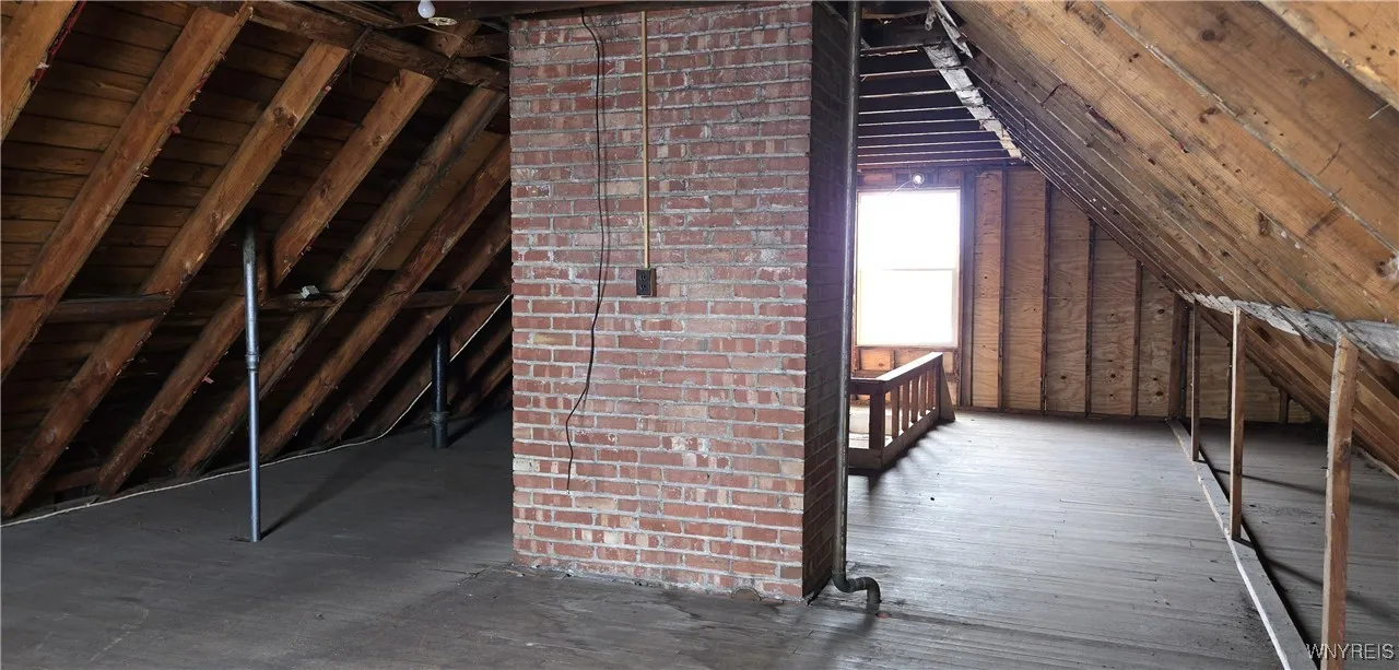 Attic - 3rd floor