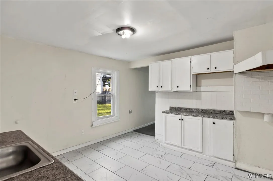 227 Burgard Place, Buffalo, New York 14211, Buffalo, New York 14211, 7 Bedrooms Bedrooms, ,3 BathroomsBathrooms,Residential,For Sale,227 Burgard Place, Buffalo, New York 14211,B1616023