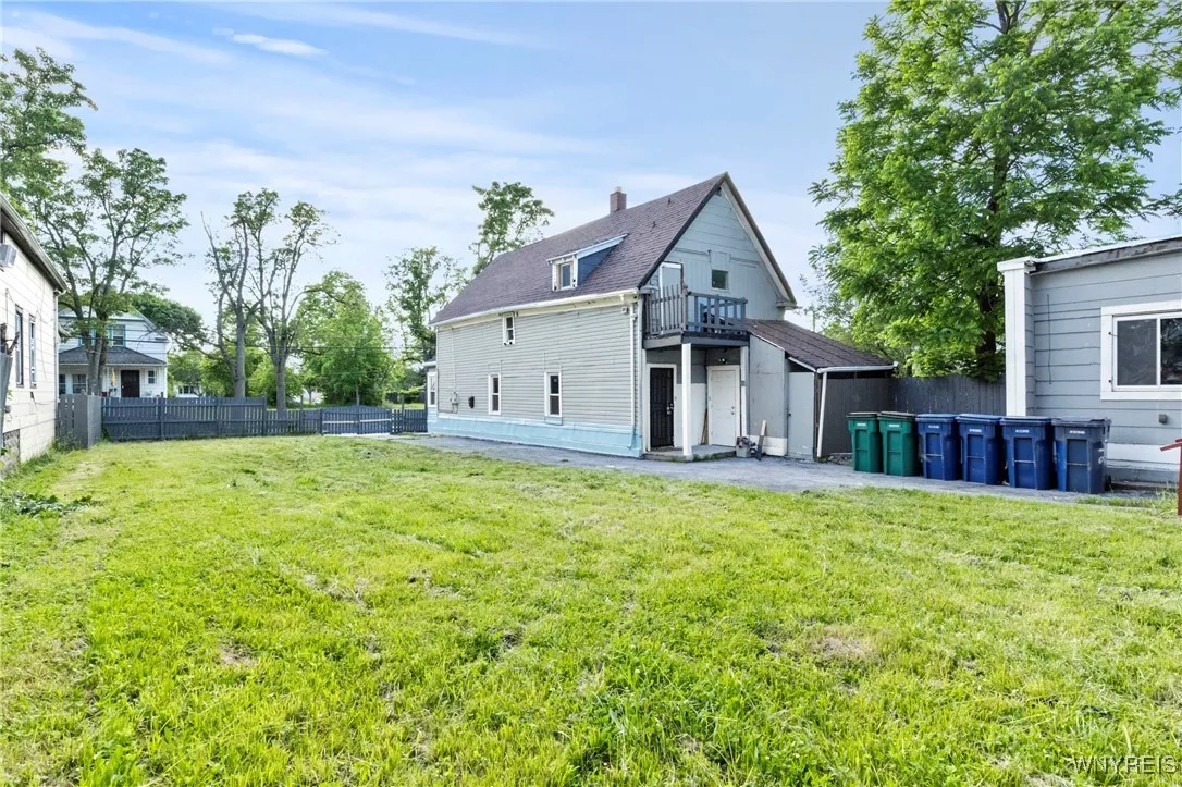 227 Burgard Place, Buffalo, New York 14211, Buffalo, New York 14211, 7 Bedrooms Bedrooms, ,3 BathroomsBathrooms,Residential,For Sale,227 Burgard Place, Buffalo, New York 14211,B1616023