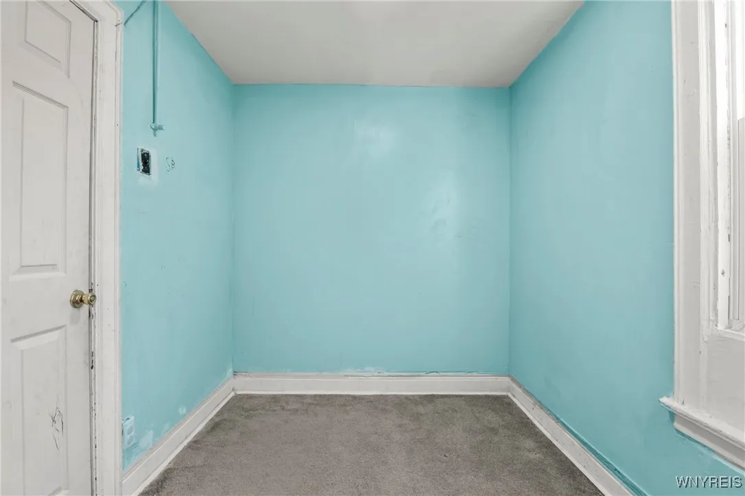 227 Burgard Place, Buffalo, New York 14211, Buffalo, New York 14211, 7 Bedrooms Bedrooms, ,3 BathroomsBathrooms,Residential,For Sale,227 Burgard Place, Buffalo, New York 14211,B1616023