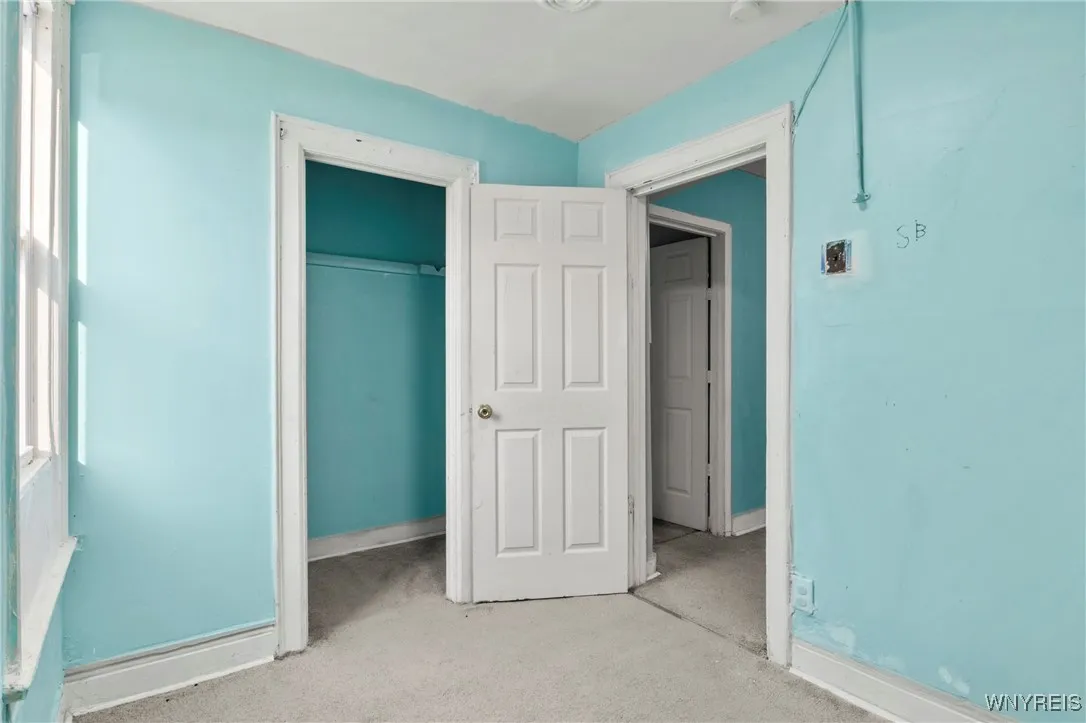 227 Burgard Place, Buffalo, New York 14211, Buffalo, New York 14211, 7 Bedrooms Bedrooms, ,3 BathroomsBathrooms,Residential,For Sale,227 Burgard Place, Buffalo, New York 14211,B1616023